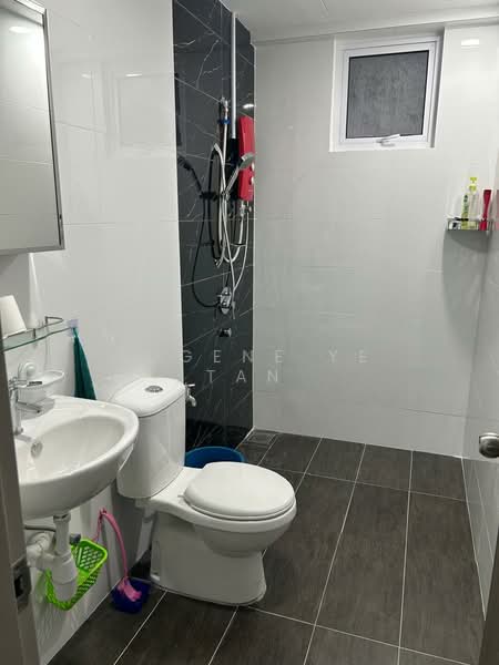 Kondominium untuk Dijual di Zen 6 - Eugene YE Tan - Bathroom - PropertyGuru.com.my