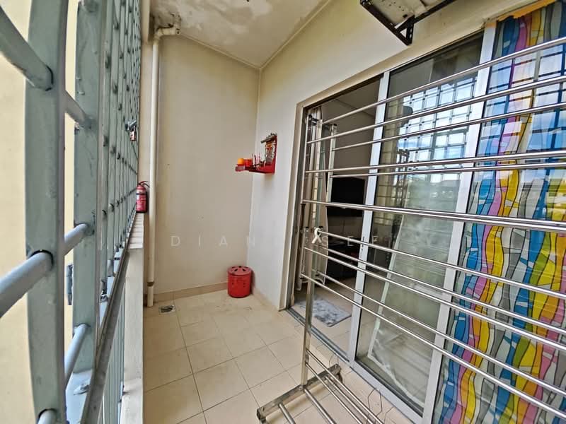 Apartment for Rent at Pangsapuri Kasuarina - Diana See - Balcony - PropertyGuru.com.my