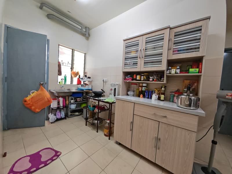 Apartment for Rent at Pangsapuri Kasuarina - Diana See - Kitchen - PropertyGuru.com.my