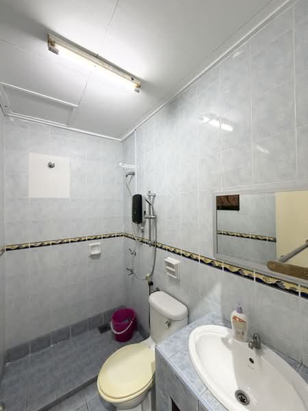 Terraced House for Sale in Bandar Kinrara Seksyen 6 (Bandar Kinrara) - CK Yee - Bathroom - PropertyGuru.com.my