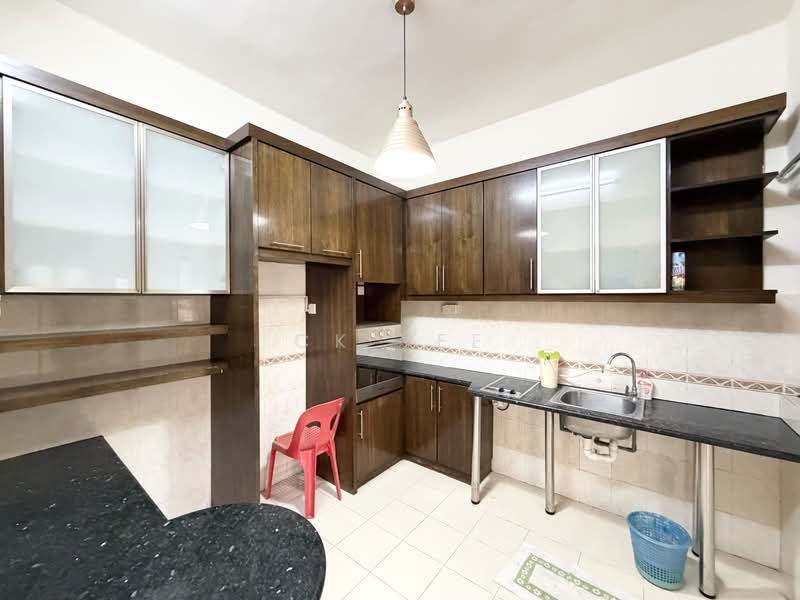 Terraced House for Sale in Bandar Kinrara Seksyen 6 (Bandar Kinrara) - CK Yee - Kitchen - PropertyGuru.com.my