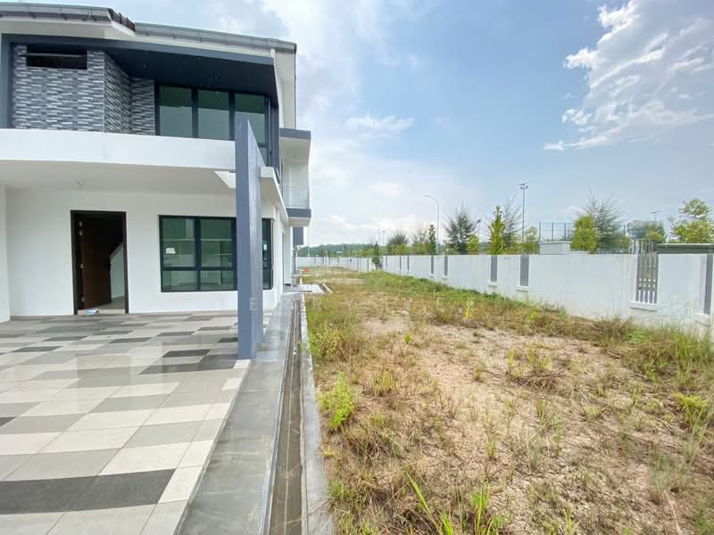 Terraced House for Sale in Hulu Langat (Selangor) - Terry Yee - Exterior - PropertyGuru.com.my