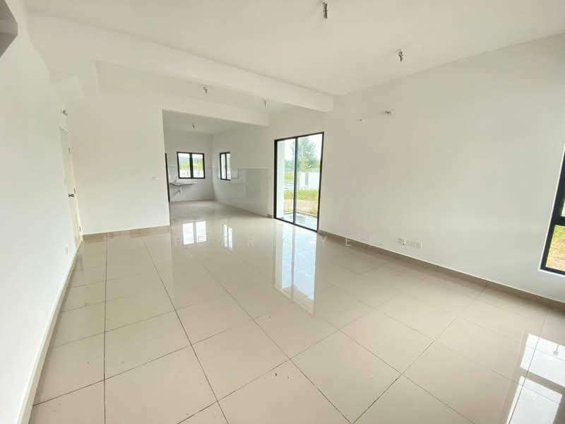 Terraced House for Sale in Hulu Langat (Selangor) - Terry Yee - Living Room - PropertyGuru.com.my