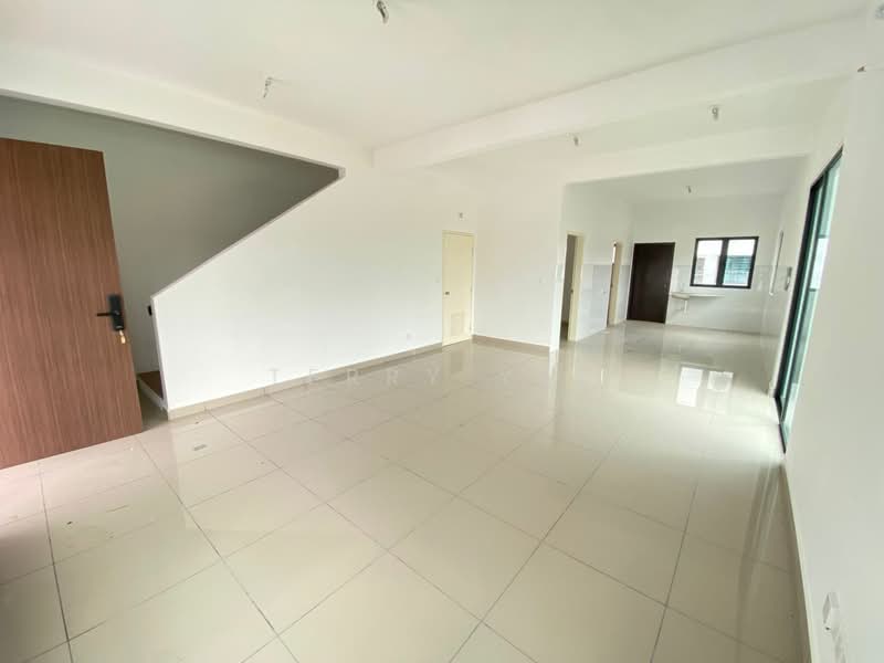 Terraced House for Sale in Hulu Langat (Selangor) - Terry Yee - Living Room - PropertyGuru.com.my