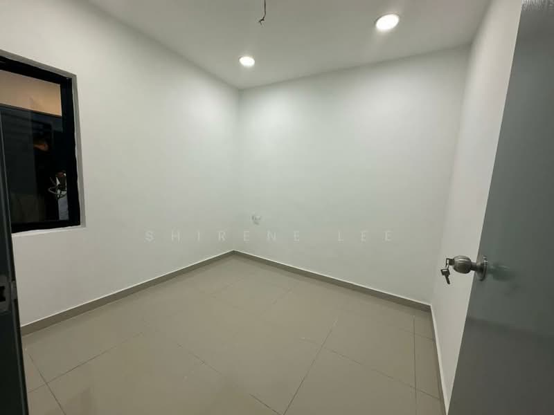 Rumah Teres 2 Tingkat untuk Dijual di Taman Nora (Ulu Tiram) - Shirene Lee - PropertyGuru.com.my