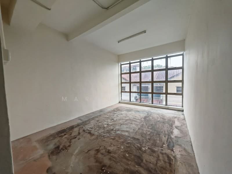 Shop for Rent in Taman Molek (Johor Bahru) - Marcus Loh - PropertyGuru.com.my