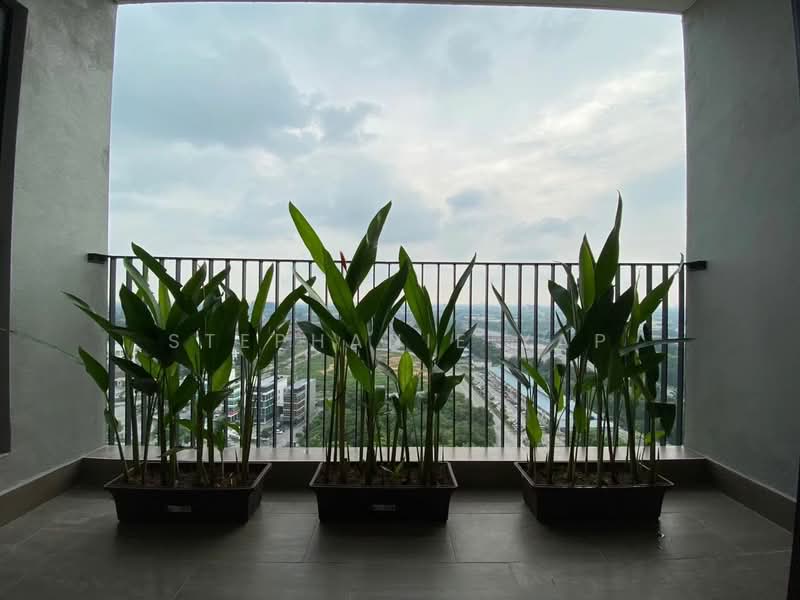 Servis Apartment untuk Disewa di Geo Bukit Rimau - Stephanie Yap - Balcony - PropertyGuru.com.my
