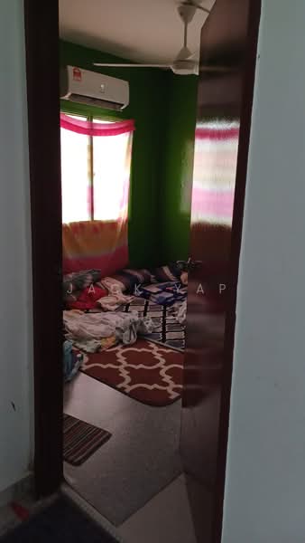 Apartment for Sale at Taman Sri Murni Fasa 2 - Jack Yap - Bedroom - PropertyGuru.com.my