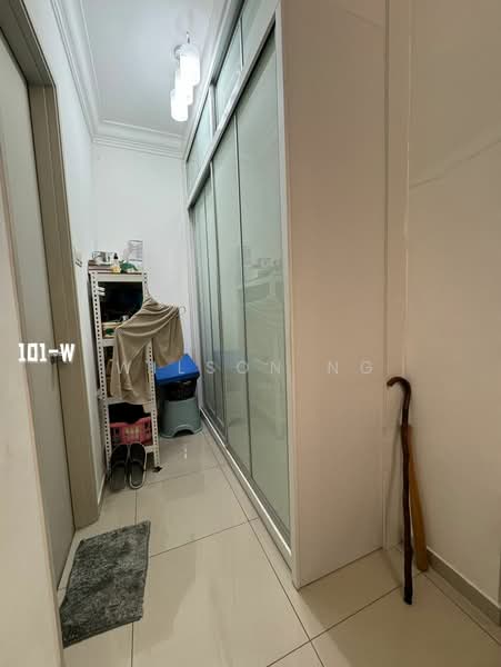 2.5-storey Terraced House for Sale in Bandar Botanic (Klang) - Wilson Ng - Corridor - PropertyGuru.com.my