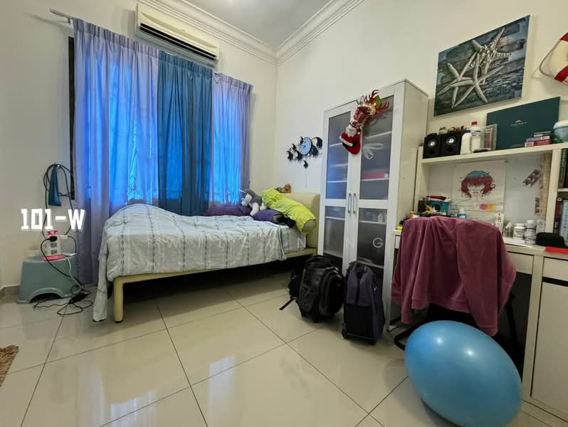 2.5-storey Terraced House for Sale in Bandar Botanic (Klang) - Wilson Ng - Bedroom - PropertyGuru.com.my