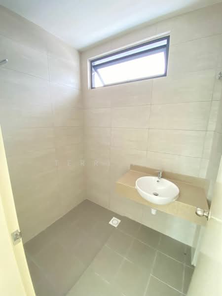Terraced House for Rent in Hulu Langat (Selangor) - Terry Yee - Bathroom - PropertyGuru.com.my