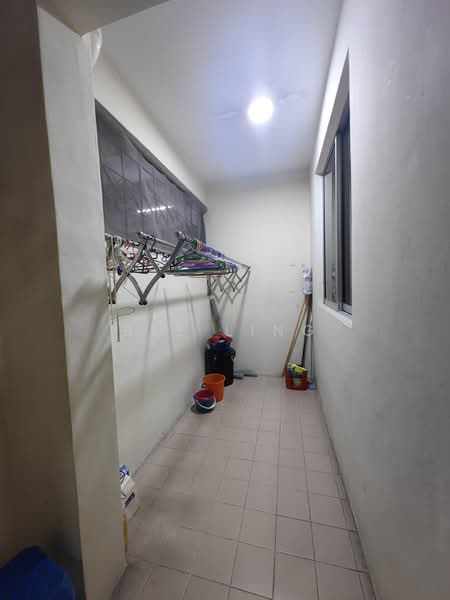 Apartment for Rent at Pangsapuri Seri Cemerlang - Bee Ling - Corridor - PropertyGuru.com.my