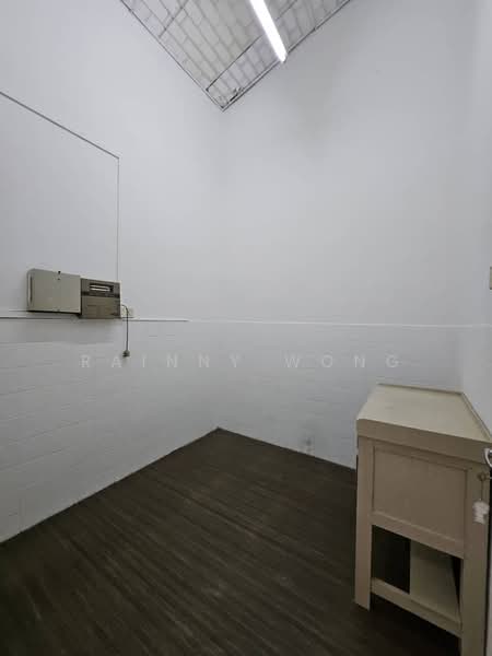 Terraced House for Rent in Island Glades (Jelutong) - Rainny Wong - Interior - PropertyGuru.com.my
