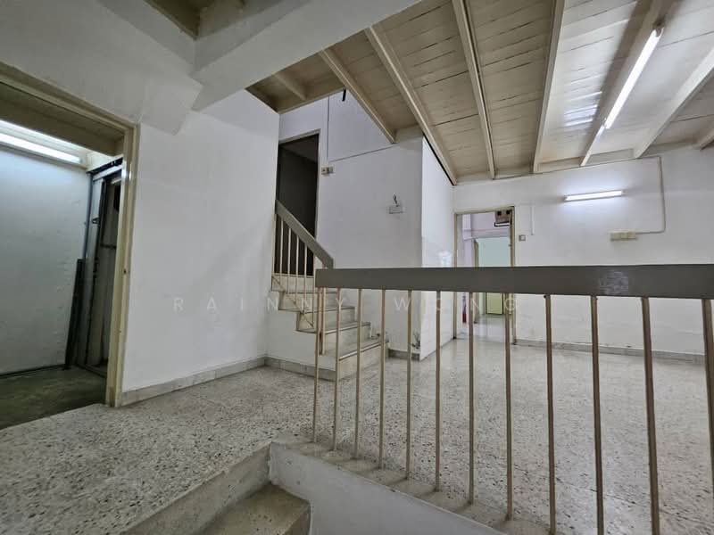 Terraced House for Rent in Island Glades (Jelutong) - Rainny Wong - Entrance - PropertyGuru.com.my
