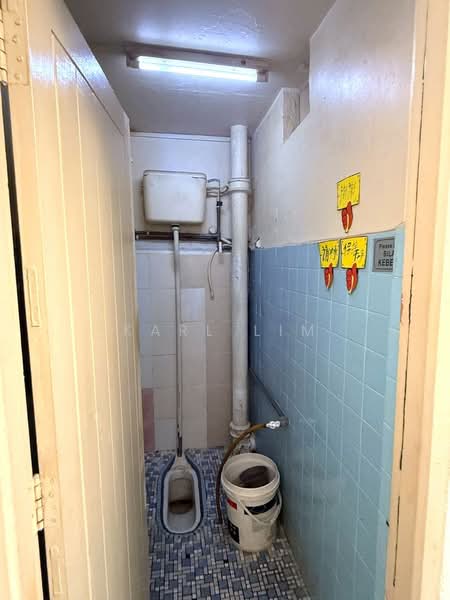 Rumah Teres 1 Tingkat untuk Dijual di Taman Abad (Johor Bahru) - Karl Lim - Bathroom - PropertyGuru.com.my