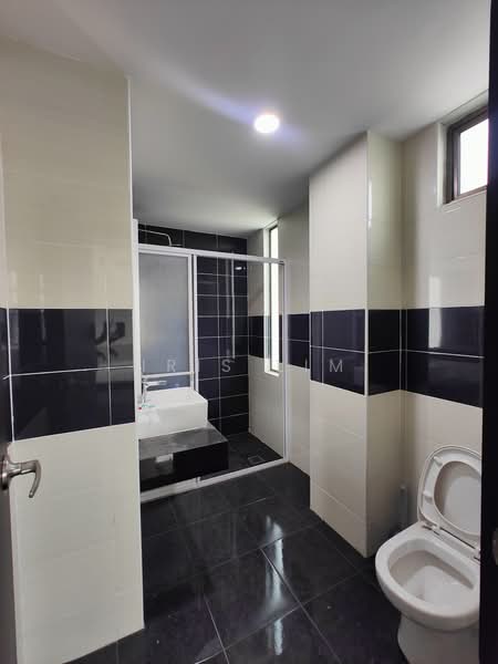 Service Residence for Rent at D'Inspire Residence (Inspira Bestari) - Iris Lim - PropertyGuru.com.my
