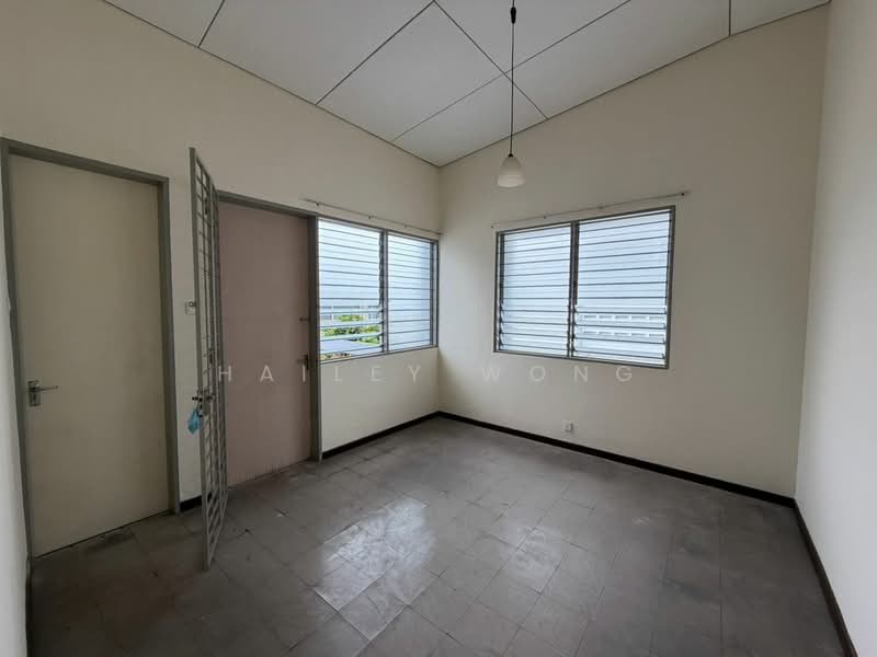 Tanah Komersial untuk Disewa di Gelugor (Penang) - Hailey Wong - Interior - PropertyGuru.com.my