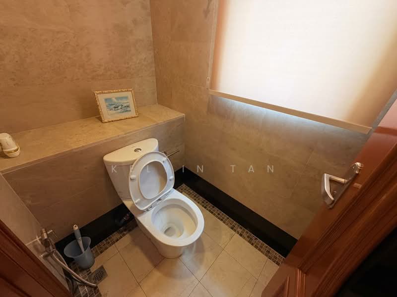 Kondominium untuk Dijual di Skyhome - Kelvin Tan - Bathroom - PropertyGuru.com.my