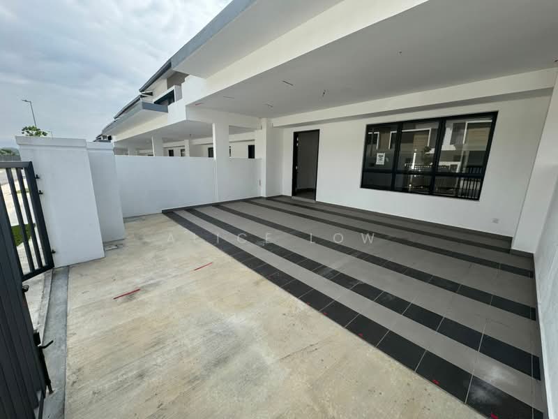 2-storey Terraced House for Sale in Rawang (Selangor) - Alice Low - Exterior - PropertyGuru.com.my