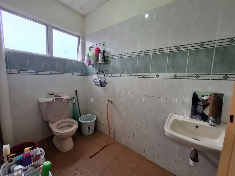 Pangsapuri untuk Dijual di Bailey's Court - Chai Kiew Tiong - Bathroom - PropertyGuru.com.my