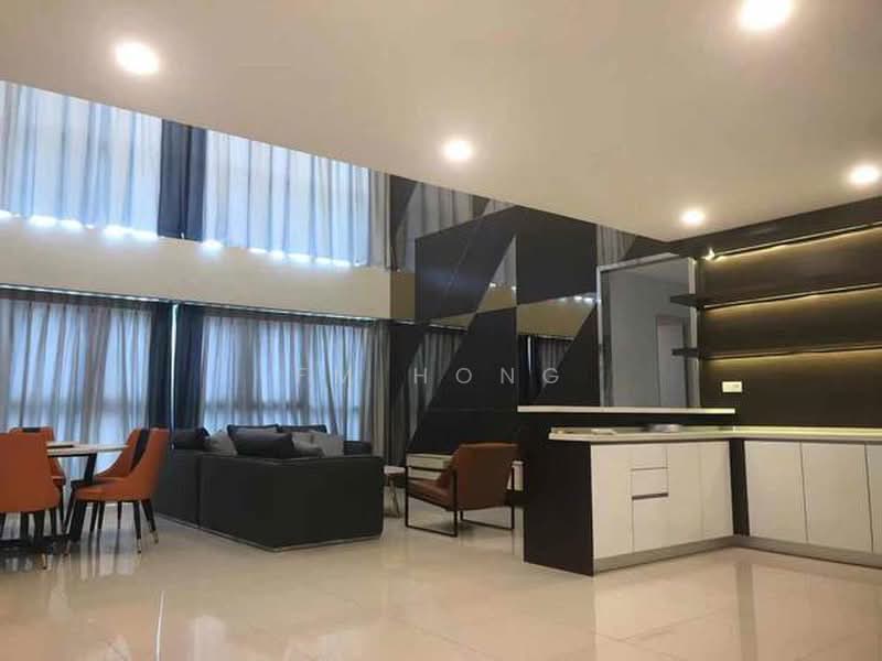 Kondominium untuk Dijual di The Haute Gurney - FM Hong - Living Room - PropertyGuru.com.my
