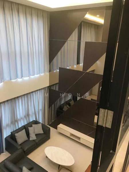 Kondominium untuk Dijual di The Haute Gurney - FM Hong - Living Room - PropertyGuru.com.my