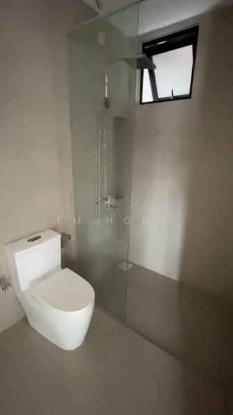 Kondominium untuk Dijual di The Haute Gurney - FM Hong - Bathroom - PropertyGuru.com.my