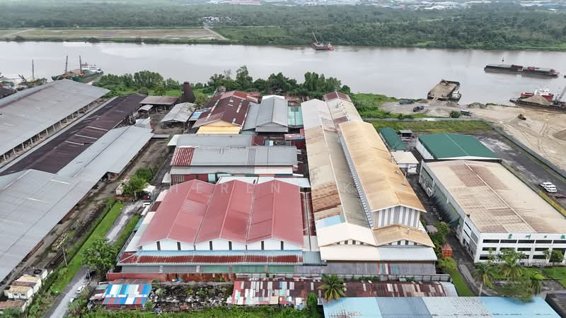 Warehouse for Rent in Bintawa Industrial Estate (Kuching) - Sherene Kok - Exterior - PropertyGuru.com.my