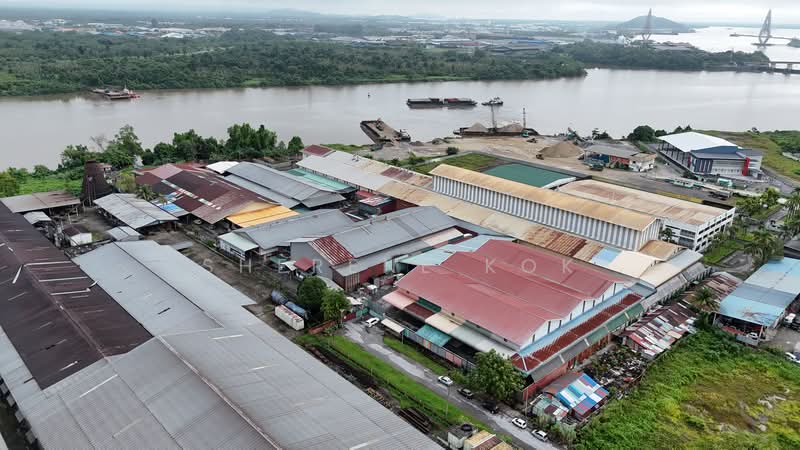 Warehouse for Rent in Bintawa Industrial Estate (Kuching) - Sherene Kok - Exterior - PropertyGuru.com.my
