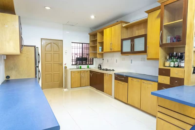 Bungalow for Rent in Taman Melodies (Johor Bahru) - Reny Hee - Kitchen - PropertyGuru.com.my