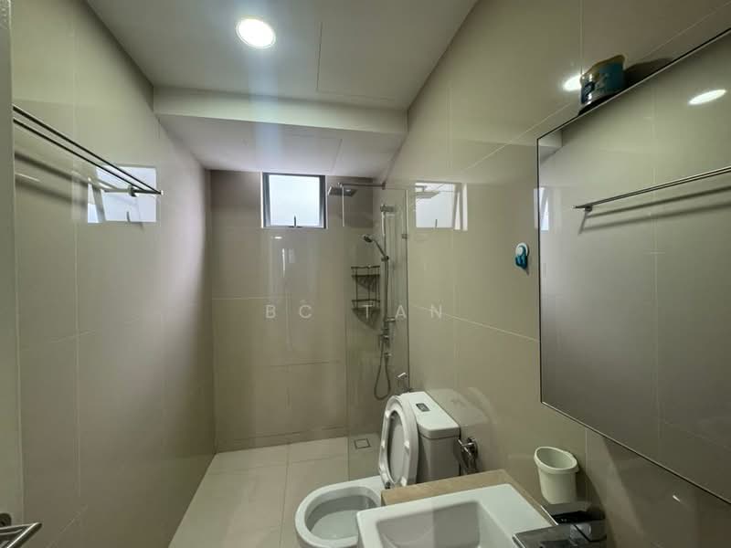 Service Residence for Sale at United Point (Residensi Berpadu) - BC TAN - Bathroom - PropertyGuru.com.my