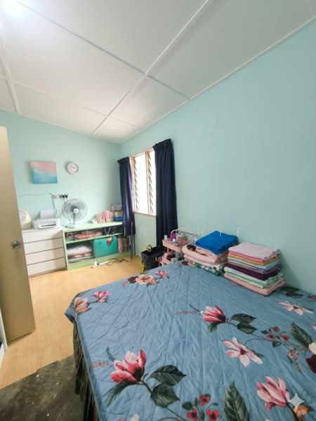 Rumah Teres 2 Tingkat untuk Dijual di Taman Sri Watan (Ampang) - Alvin Chye - Bedroom - PropertyGuru.com.my