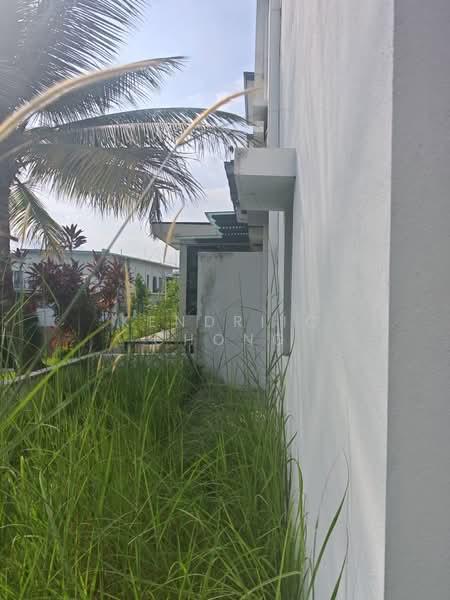 Semi-Detached House for Sale in Jade Hills (Kajang) - Kendriic Chong - Exterior - PropertyGuru.com.my
