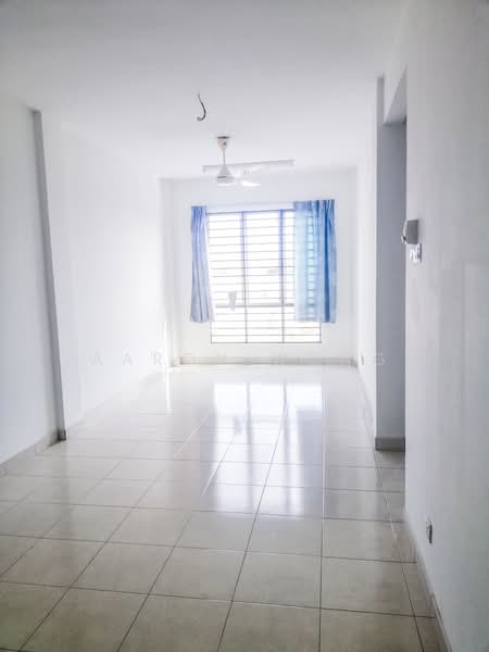 Apartment for Sale at Orchis Apartment - Aaron Wong - Living Room - PropertyGuru.com.my