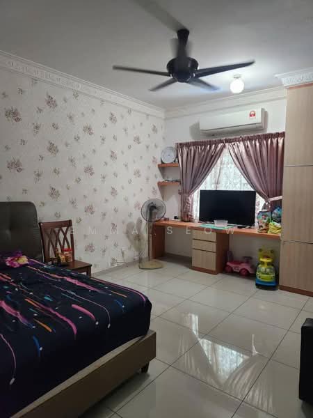 3-storey Terraced House for Rent in Sunway Cassia (Batu Maung) - Emma Seow - Bedroom - PropertyGuru.com.my