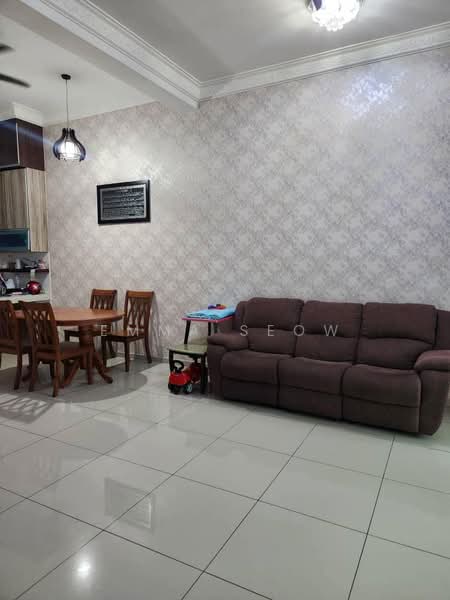 3-storey Terraced House for Rent in Sunway Cassia (Batu Maung) - Emma Seow - Living Room - PropertyGuru.com.my