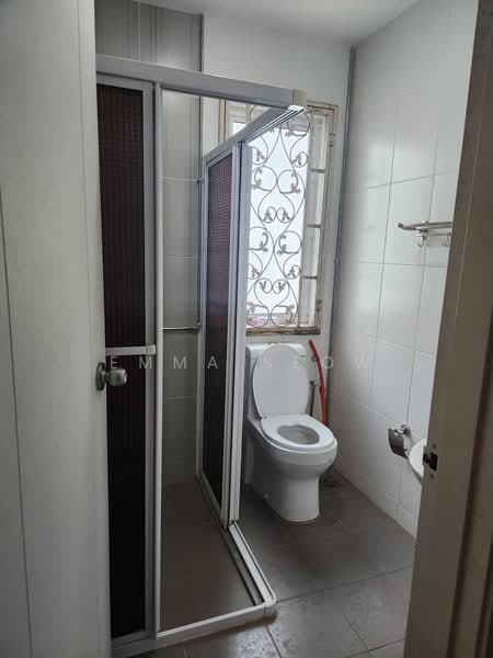 3-storey Terraced House for Rent in Sunway Cassia (Batu Maung) - Emma Seow - Bathroom - PropertyGuru.com.my