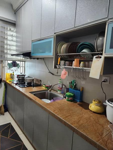 3-storey Terraced House for Rent in Sunway Cassia (Batu Maung) - Emma Seow - Kitchen - PropertyGuru.com.my