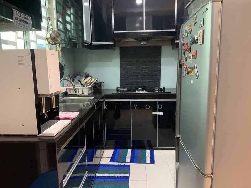 2-storey Terraced House for Rent in Bandar Saujana Putra (Tanjong Duabelas) - Miki You - Kitchen - PropertyGuru.com.my