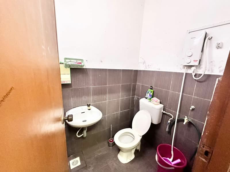 1-storey Terraced House for Sale in Taman Universiti (Skudai) - Iden Tan - PropertyGuru.com.my