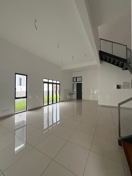 Rumah Teres 2 Tingkat untuk Dijual di Legasi 1 (Puchong) - Wai Ann Teng - Living Room - PropertyGuru.com.my