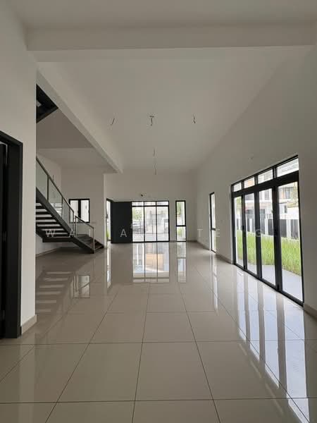 Rumah Teres 2 Tingkat untuk Dijual di Legasi 1 (Puchong) - Wai Ann Teng - Living Room - PropertyGuru.com.my