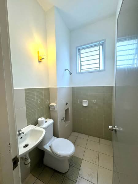 2-storey Terraced House for Sale in Bukit Indah (Iskandar Puteri (Nusajaya)) - Karl Lim - Bathroom - PropertyGuru.com.my