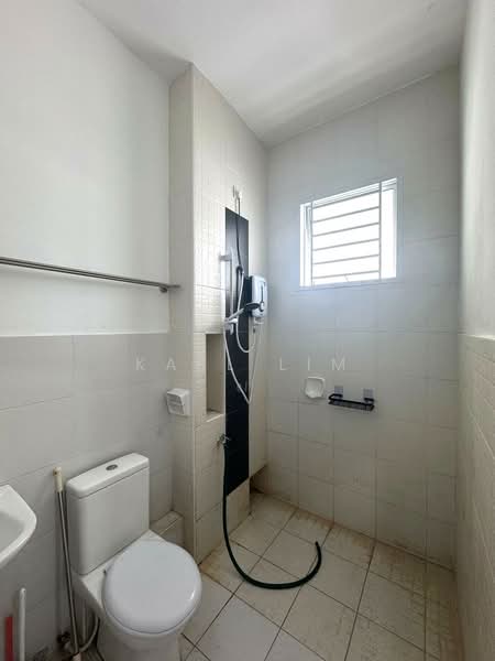 2-storey Terraced House for Sale in Bukit Indah (Iskandar Puteri (Nusajaya)) - Karl Lim - Bathroom - PropertyGuru.com.my