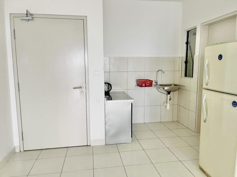 Apartment for Rent at Residensi Riamas - Erin Yusof - Kitchen - PropertyGuru.com.my