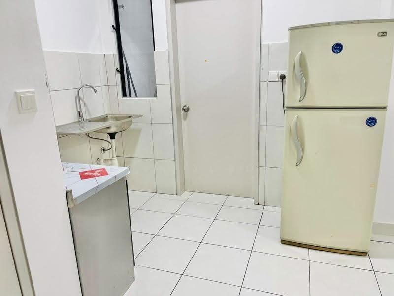 Apartment for Rent at Residensi Riamas - Erin Yusof - Kitchen - PropertyGuru.com.my