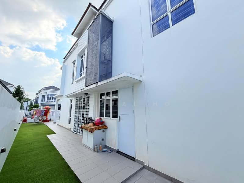 Cluster House for Sale in Setia Tropika (Johor Bahru) - Krystal Ho - Exterior - PropertyGuru.com.my