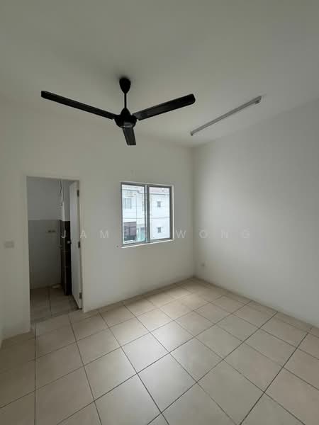 2-storey Terraced House for Rent in Iringan Bayu (Seremban) - James Wong - Interior - PropertyGuru.com.my