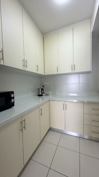 Kondominium untuk Disewa di Aspire Residence - Izzaza Izzati - Kitchen - PropertyGuru.com.my