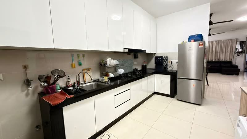 2-storey Terraced House for Rent in Shah Alam (Selangor) - Irene Yap - Kitchen - PropertyGuru.com.my